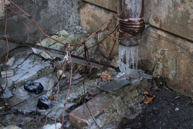 Be Prepared! How to Prevent Frozen Pipes