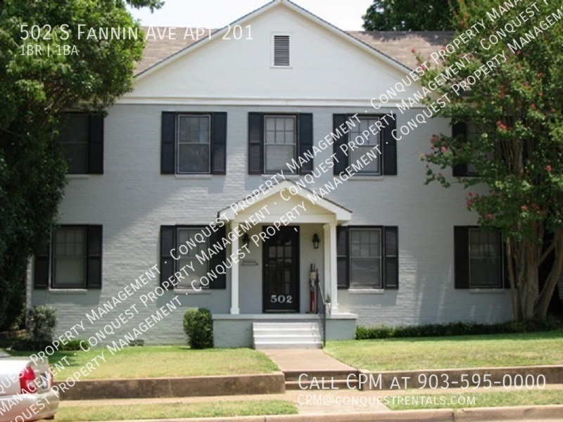 Charming 1 Bedroom, 1 Bath Upstairs Apartment